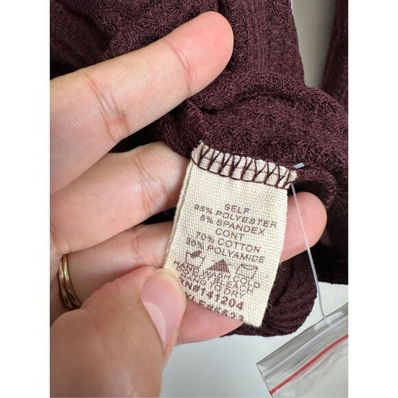 Hem & Thread Sweater Womens Lace Detailed Long Sleeve Size Small NWT - Picture 6 of 7